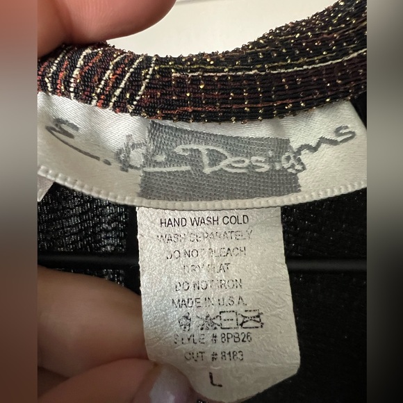 Leaf Print Top - Picture 3 of 3